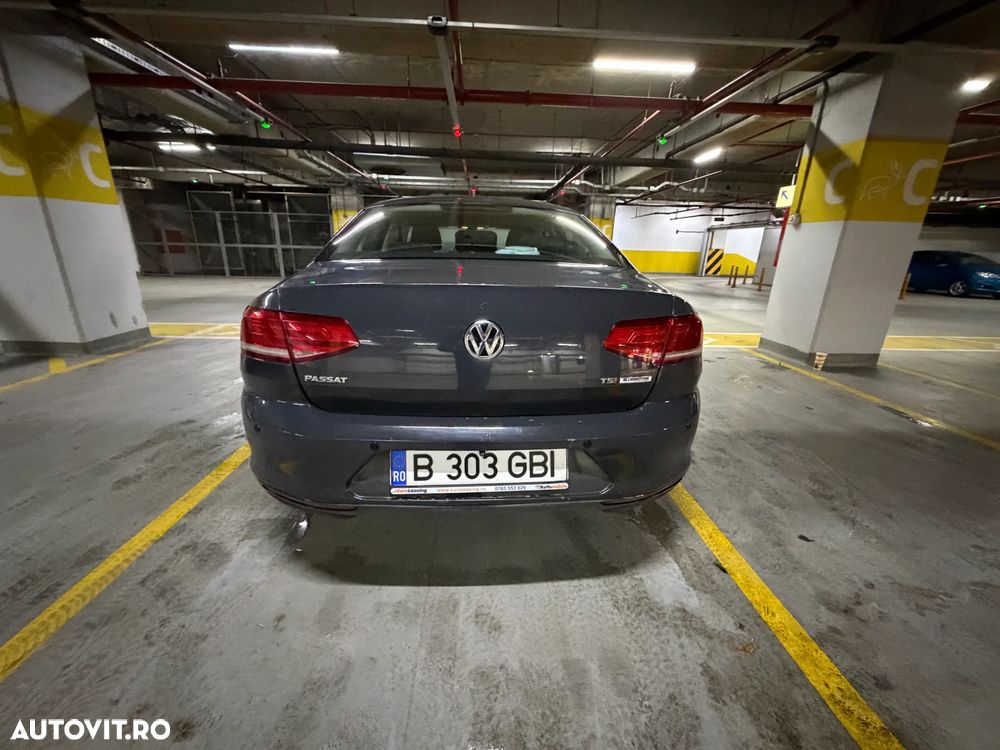 Volkswagen Passat - 6