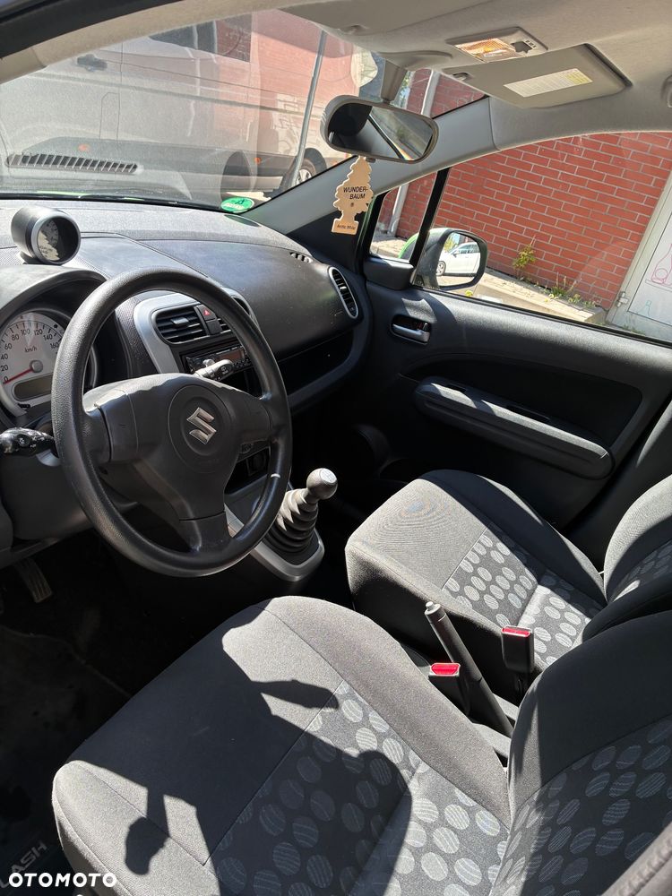 Suzuki Splash - 11