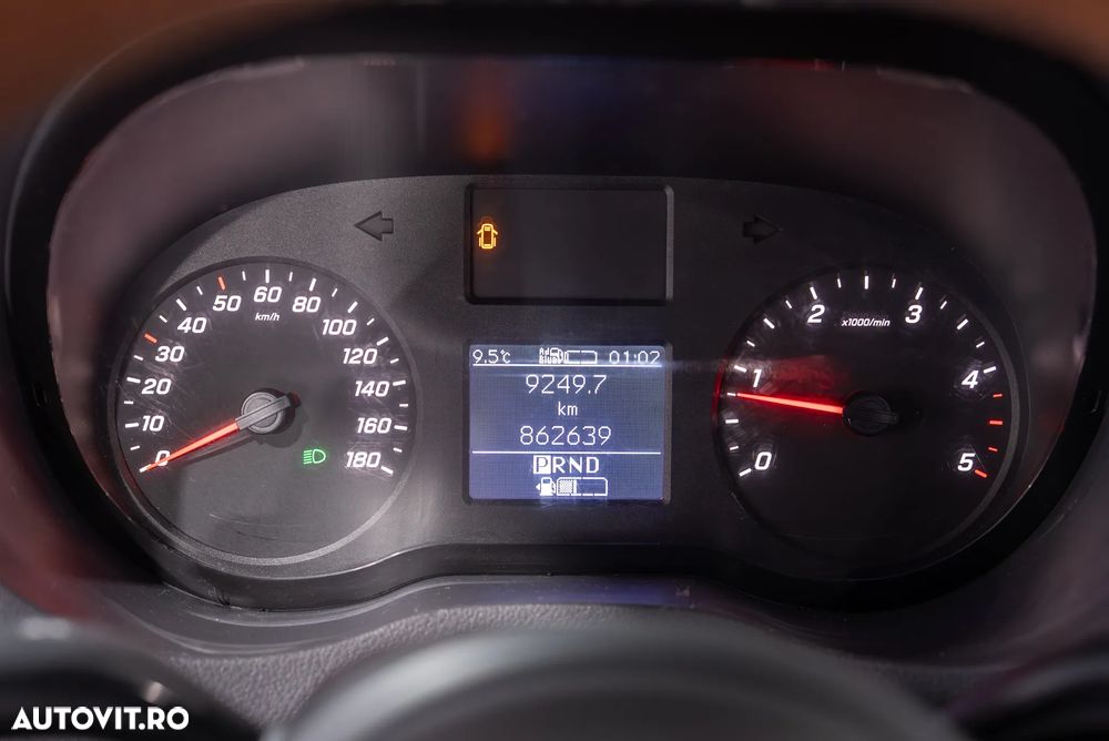 Mercedes-Benz Sprinter - 10