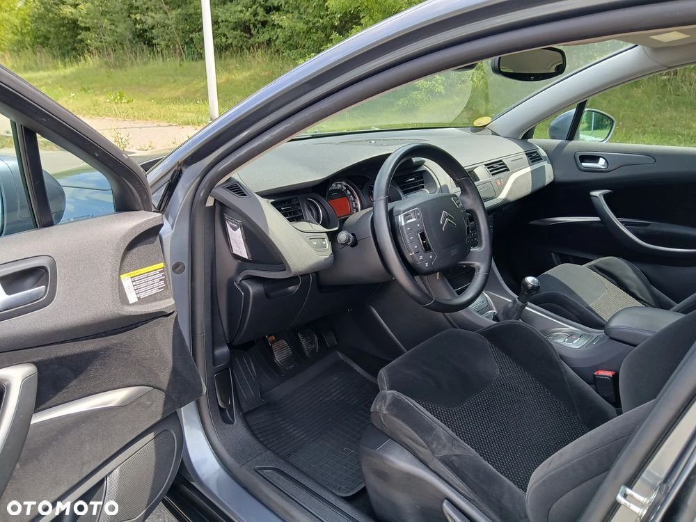 Citroën C5 2.0 16V Confort - 11