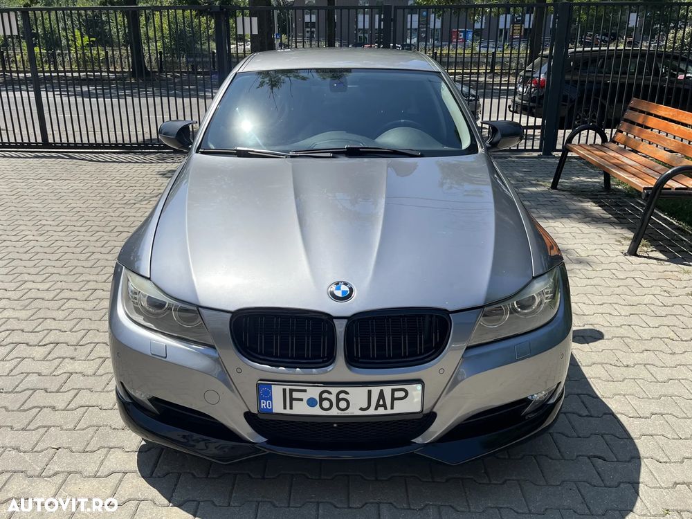 BMW Seria 3 320d DPF Aut. Edition Sport - 4