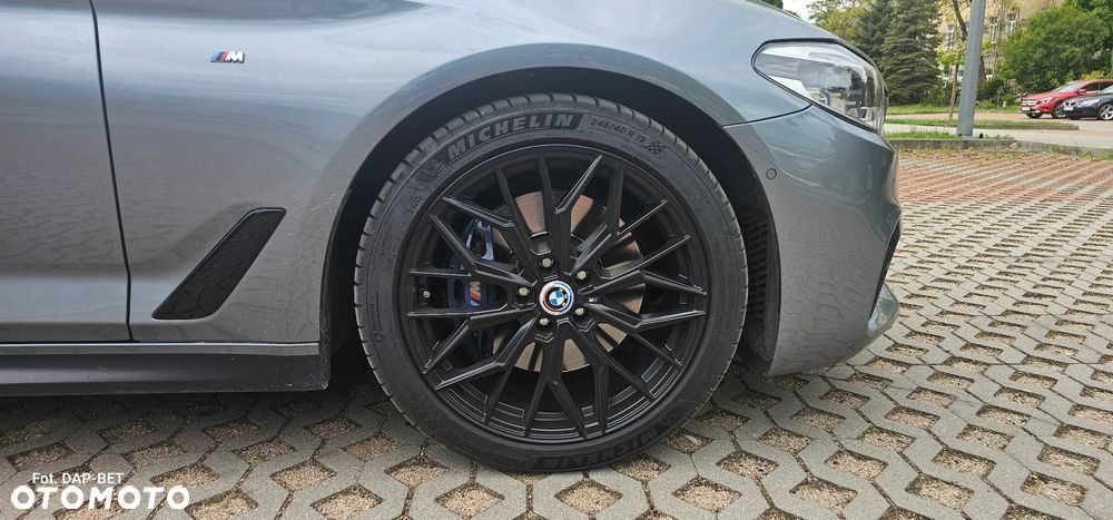 BMW Seria 5 530i xDrive M Sport sport - 11