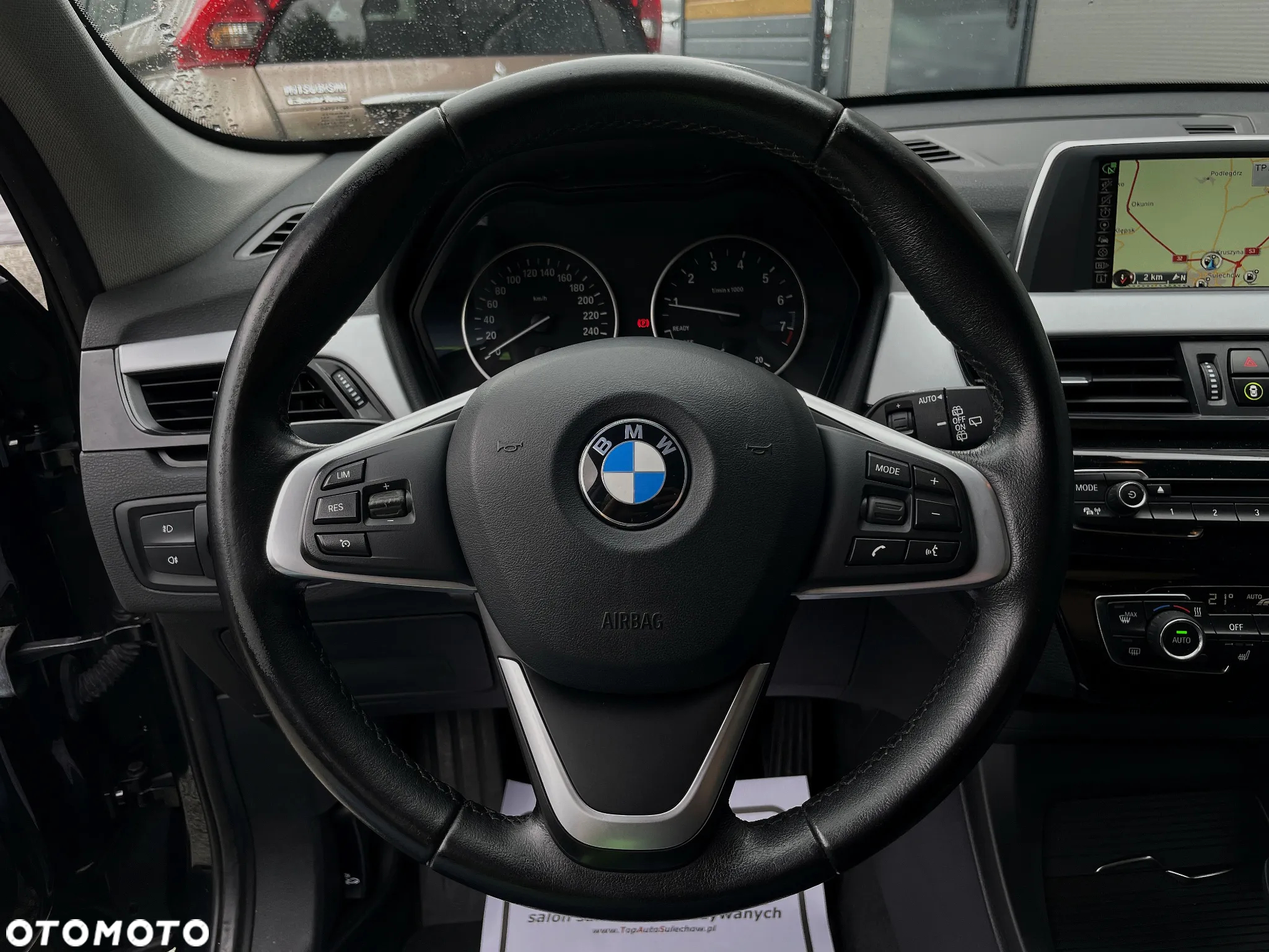 BMW X1 xDrive20i - 20