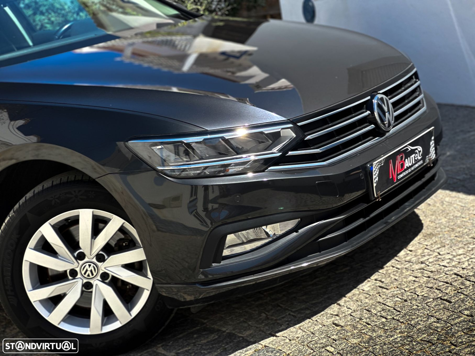 VW Passat 1.6 TDI Confortline DSG - 3