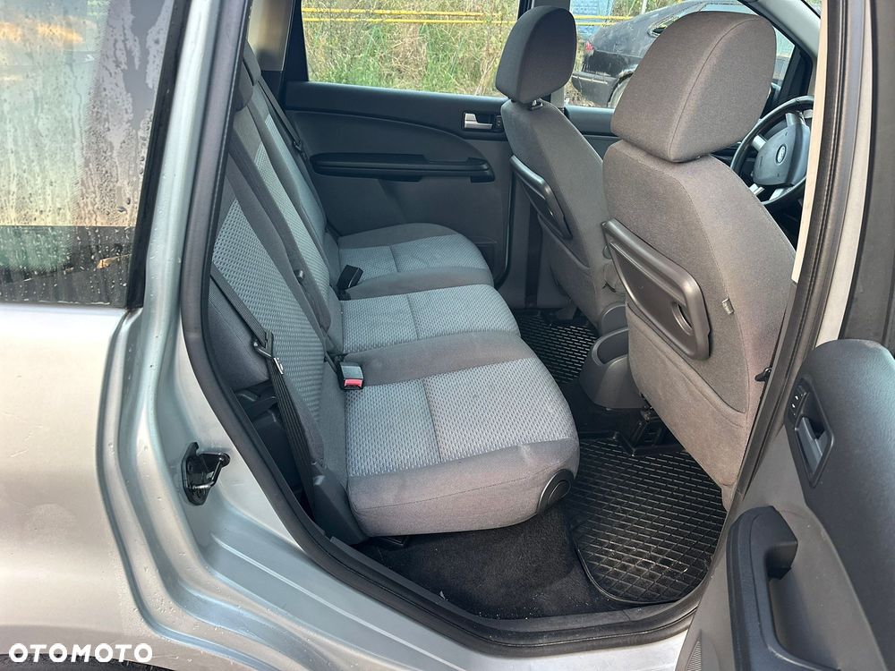 Ford Focus C-Max - 16