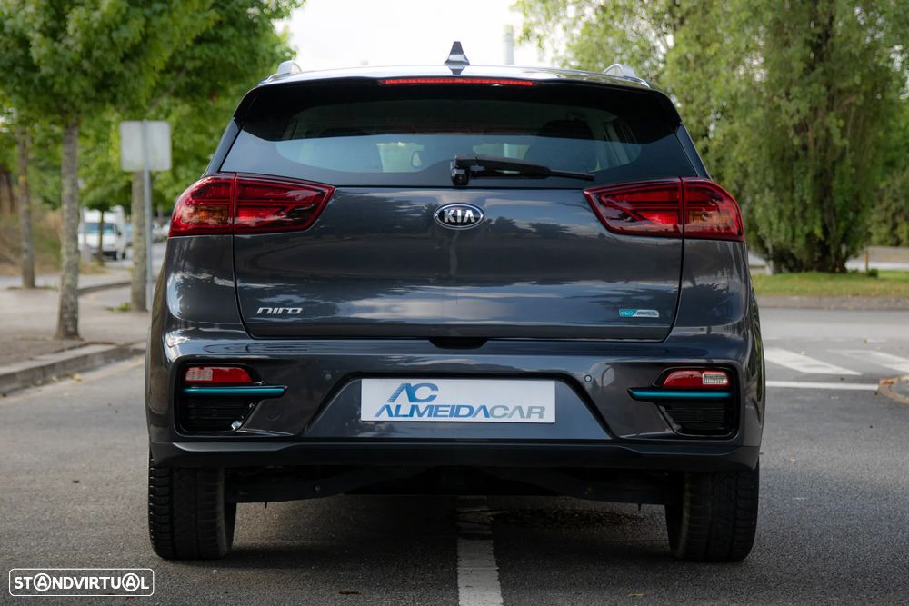 Kia e-Niro - 32