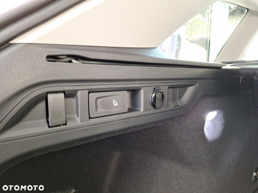 Volkswagen Passat 1.5 TSI EVO Business DSG - 21