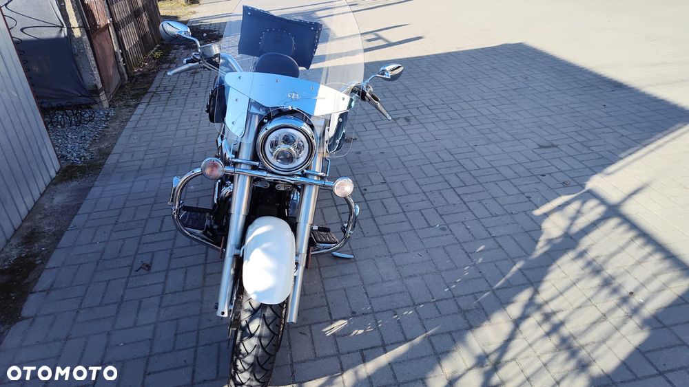 Yamaha Road Star - 4