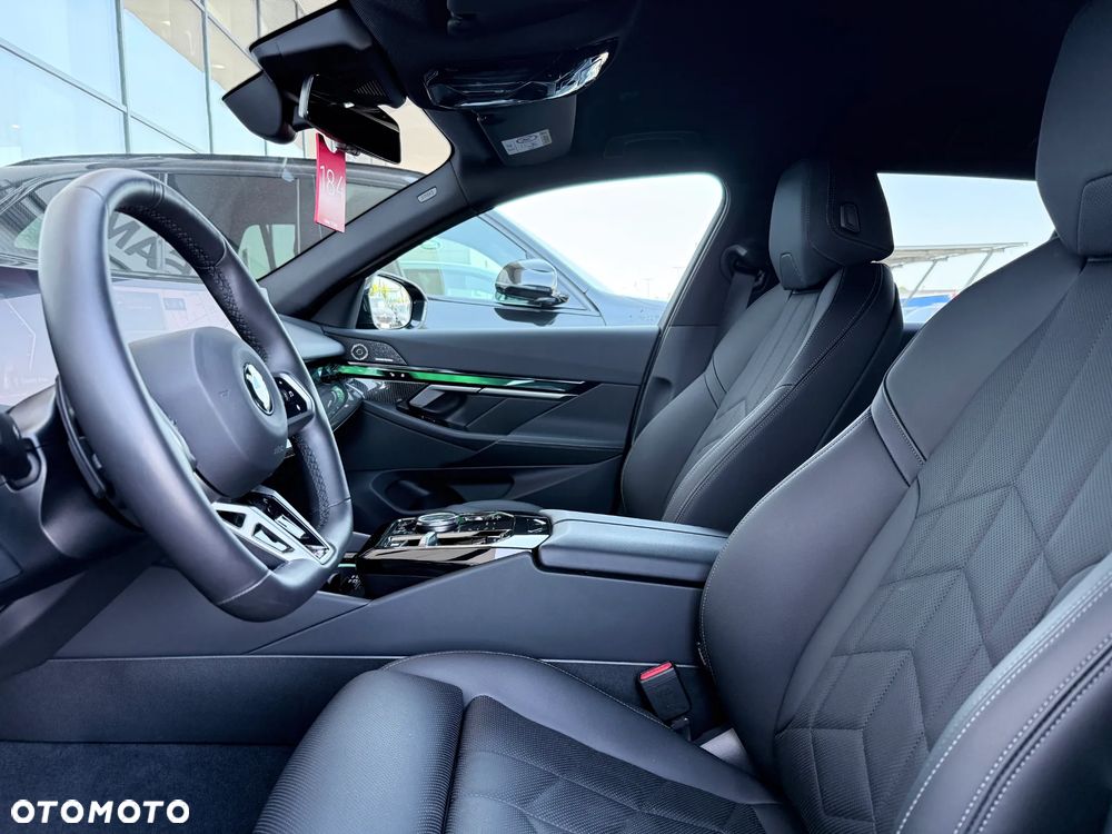 BMW Seria 5 520d xDrive - 30