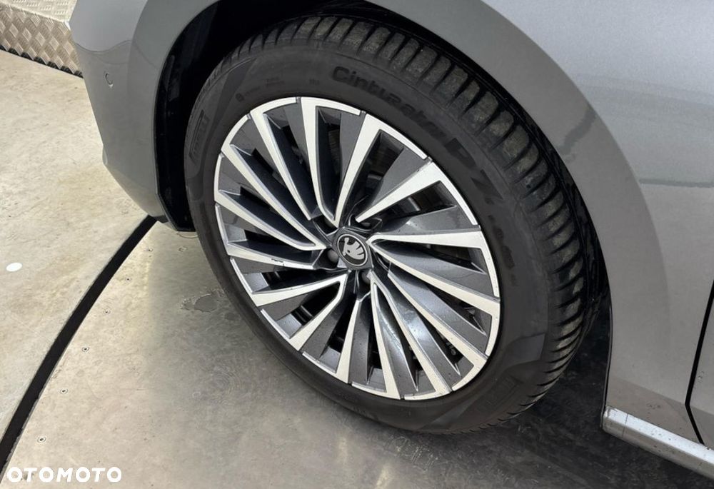 Skoda Superb 2.0 TDI SCR 4x4 L&K DSG - 6