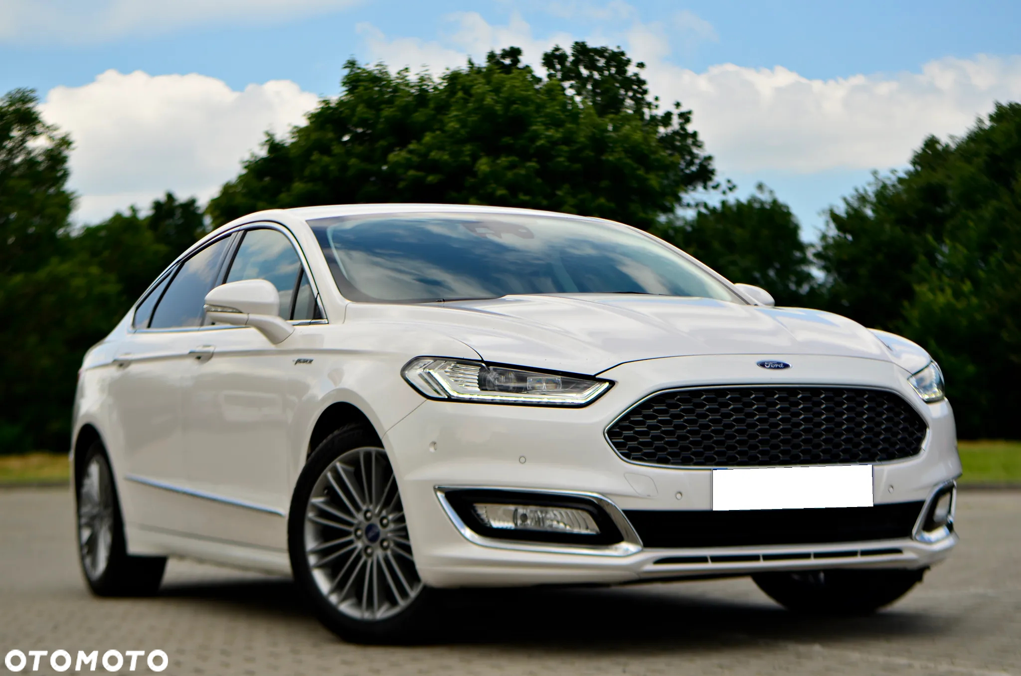 Ford Mondeo Vignale 2.0 Hybrid - 16