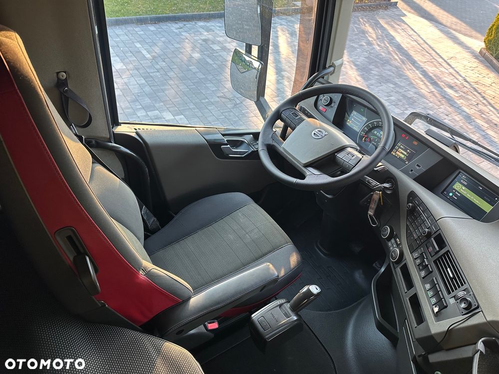 Volvo / FH 500 / 6X2 / HAKOWIEC / MEILLER -KIPPER 21-67/ Oś-SKRĘTNA-PODNOSZONA / - 33