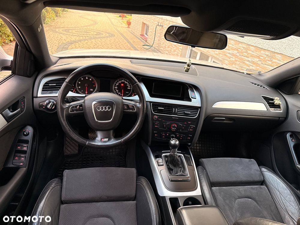 Audi A4 Limousine 2.0 TFSI Quattro Prime Line - 31