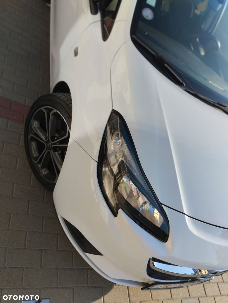 Opel Corsa 1.4 T GSi S&S - 12
