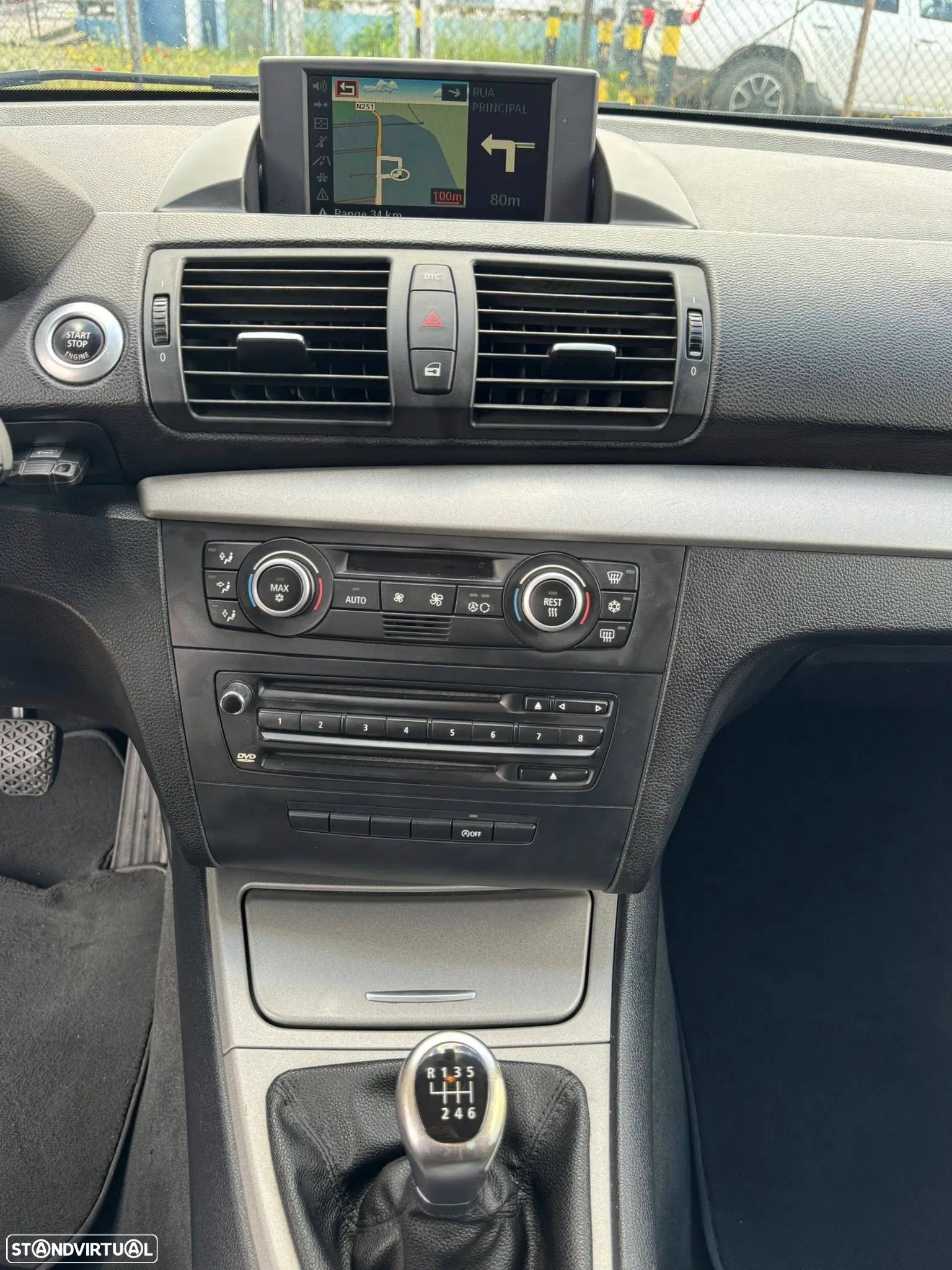 BMW 118 d - 12