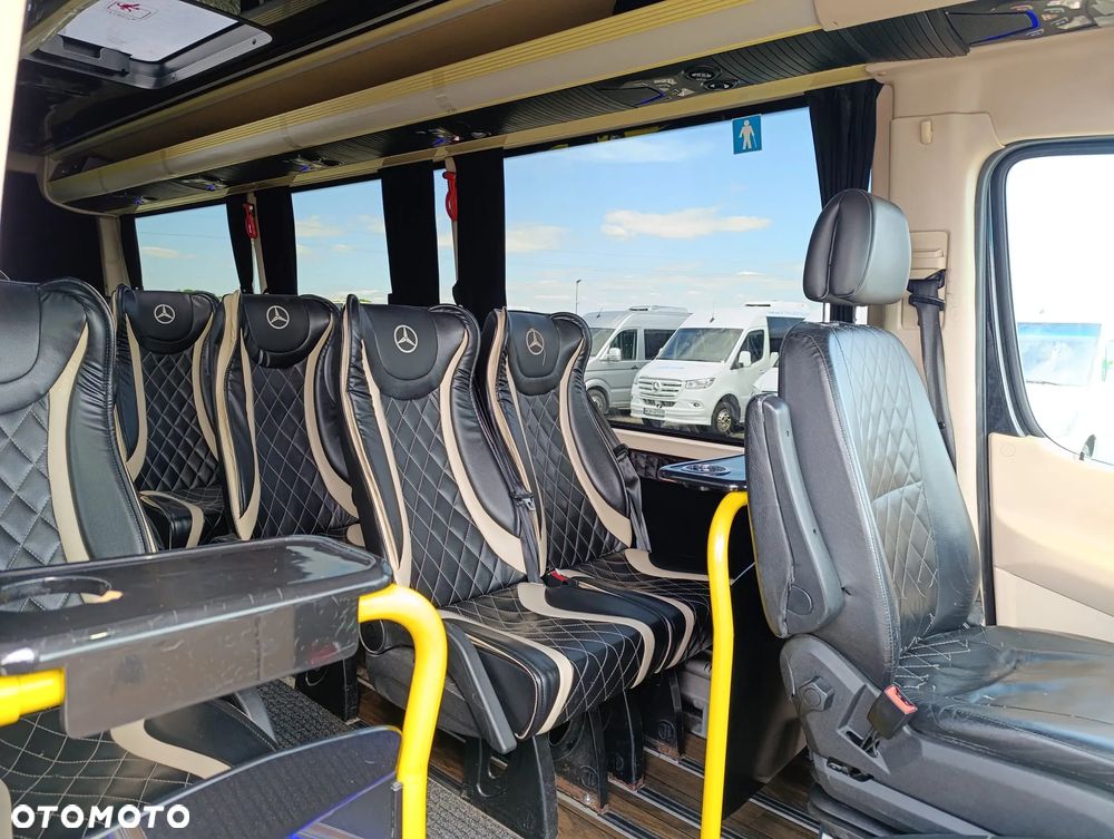 Mercedes-Benz Sprinter 519 - 15