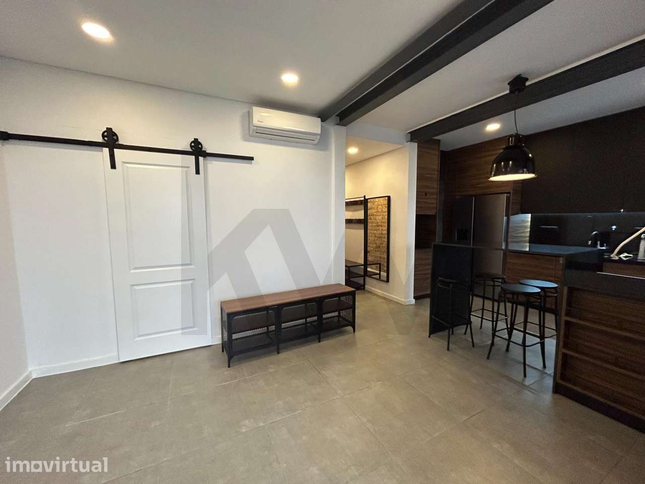 Apartamento T2  no Centro do Barreiro com logradouro e piscina - Grande imagem: 5/57