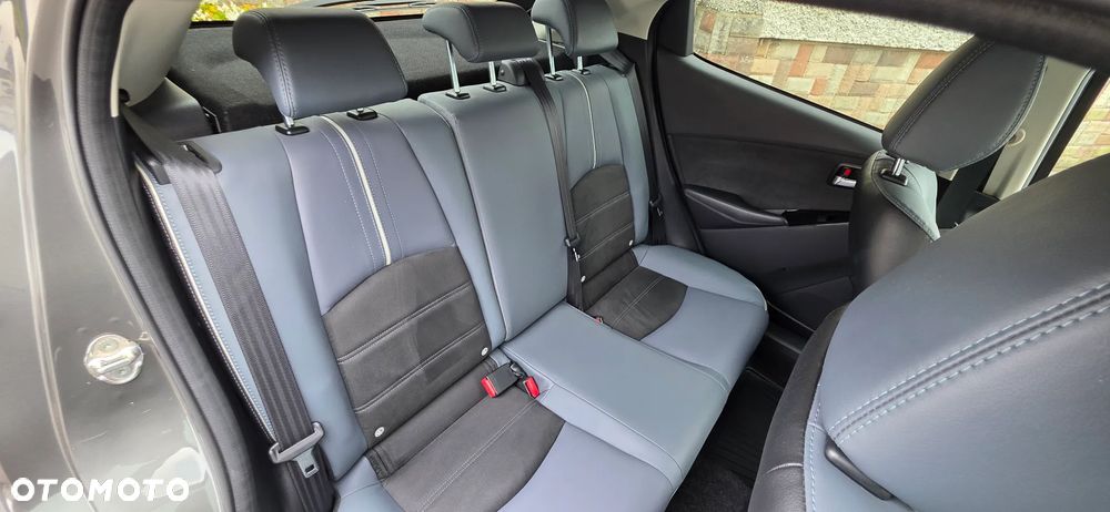 Mazda 2 SKYACTIV-G 90 Exclusive-Line - 29