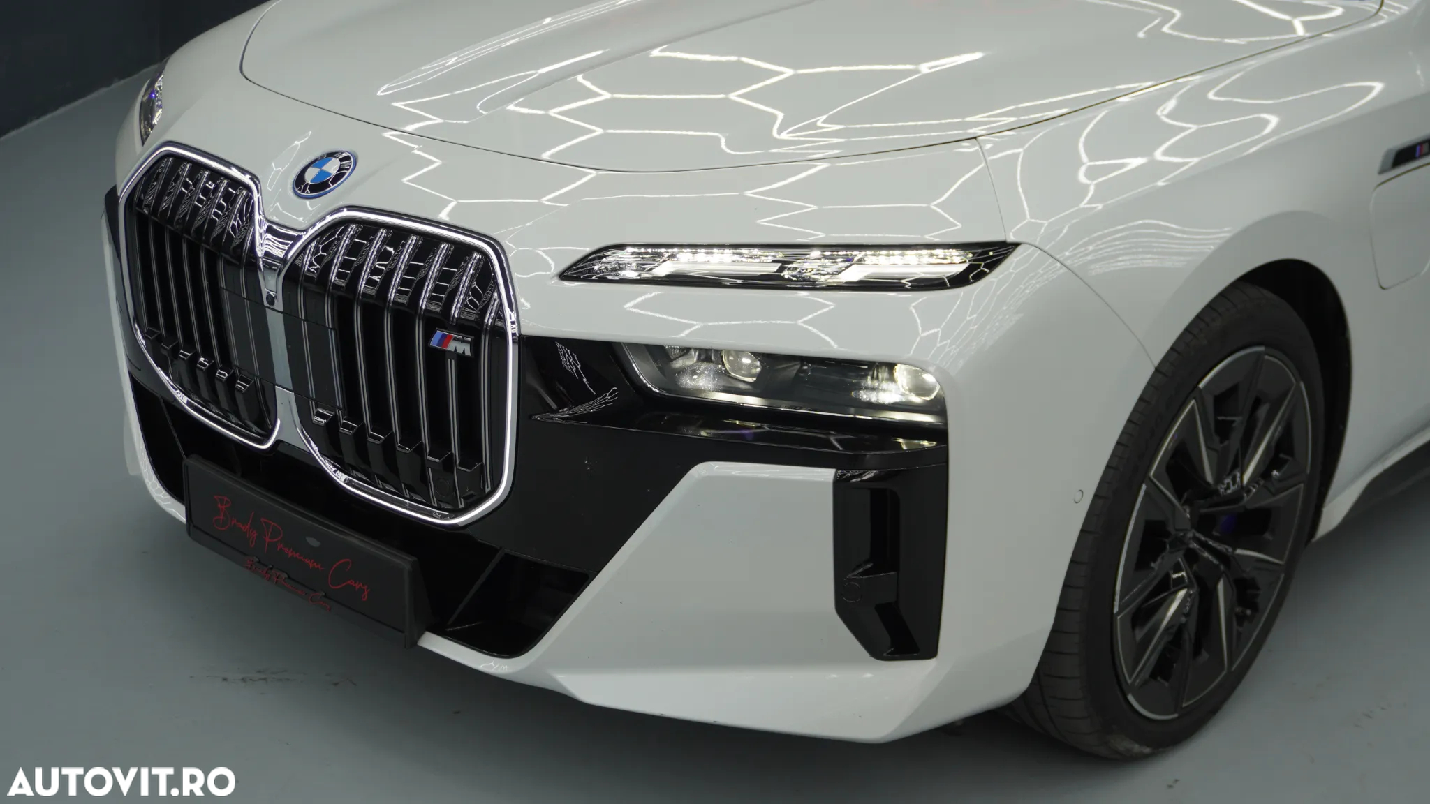BMW M7 - 2