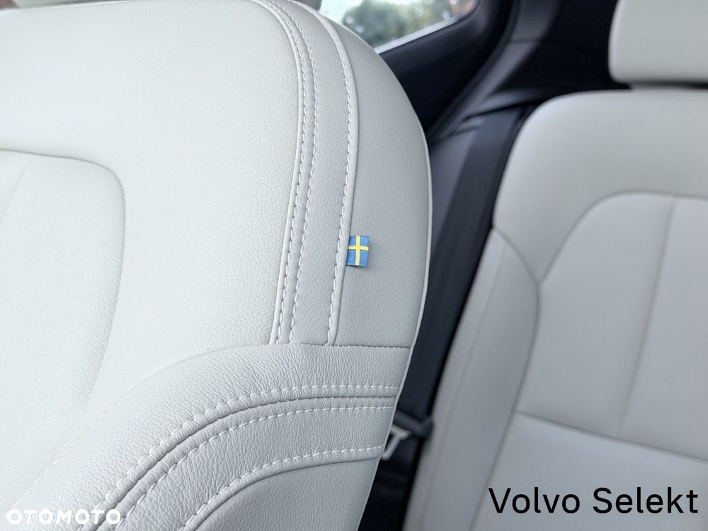 Volvo XC 40 - 32