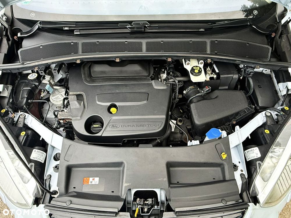 Ford S-Max - 40