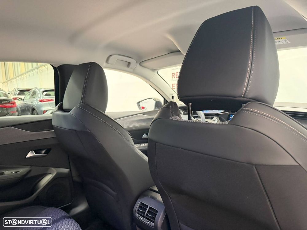 Peugeot 308 1.6 Hybrid Allure e-DCS7 - 17