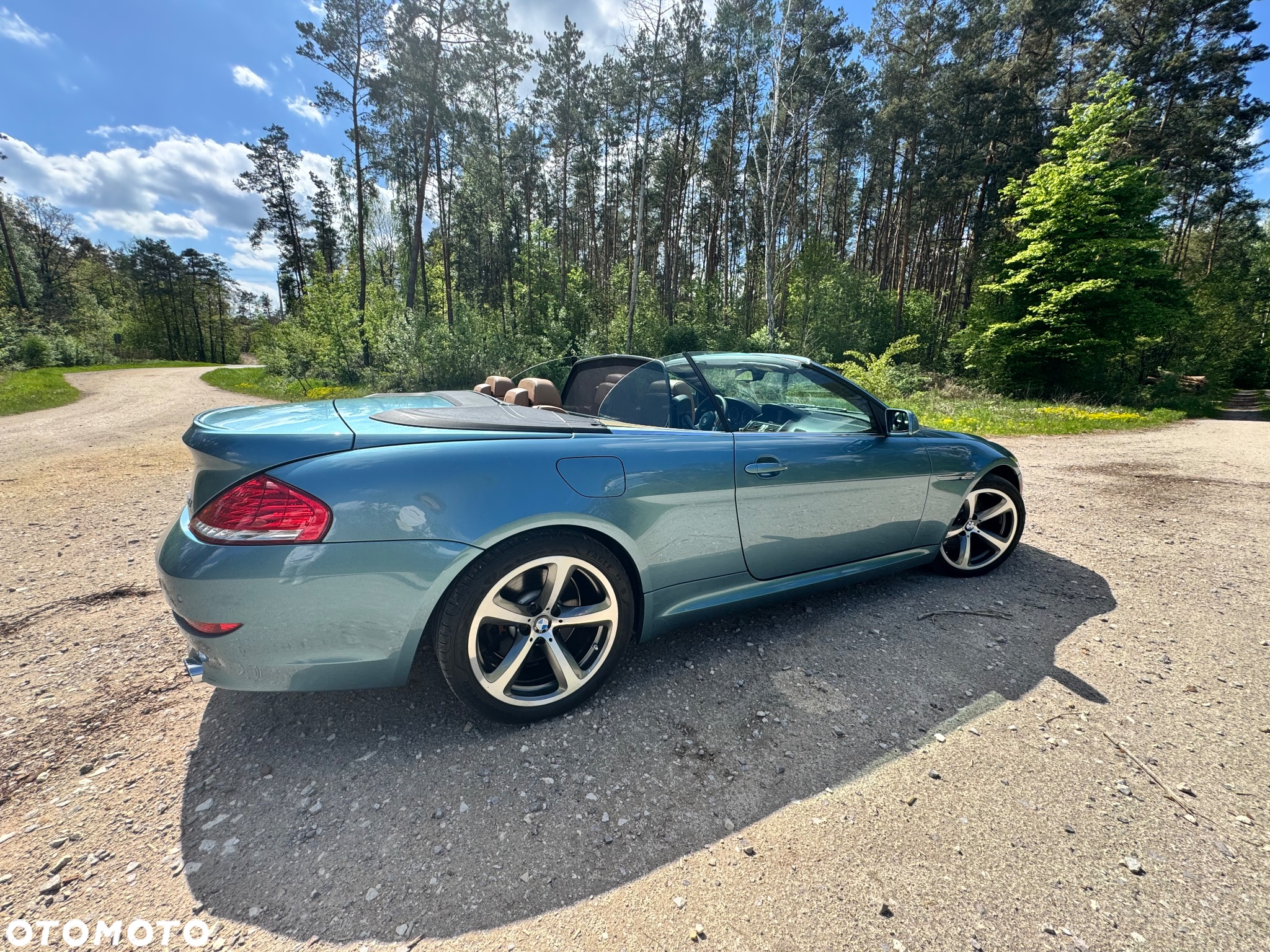 BMW Seria 6 650 i - 7