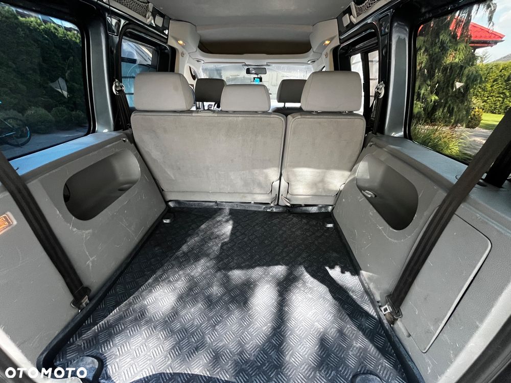 Volkswagen Caddy - 11