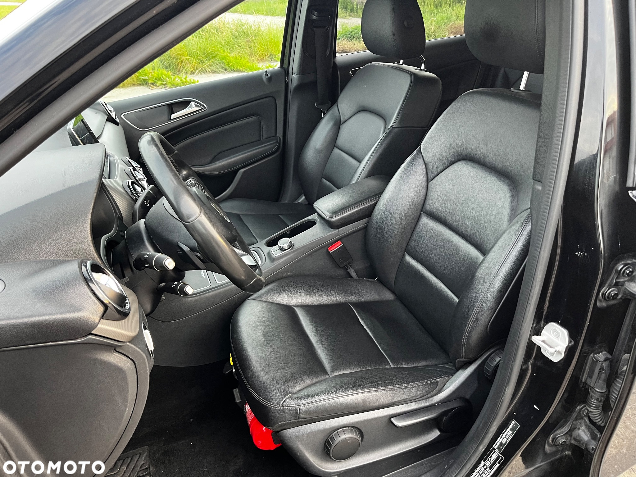 Mercedes-Benz Klasa B 200 (CDI) d 4Matic 7G-DCT AMG Line - 15