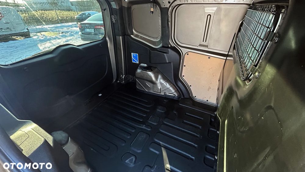 Ford Transit Courier Trend - 16