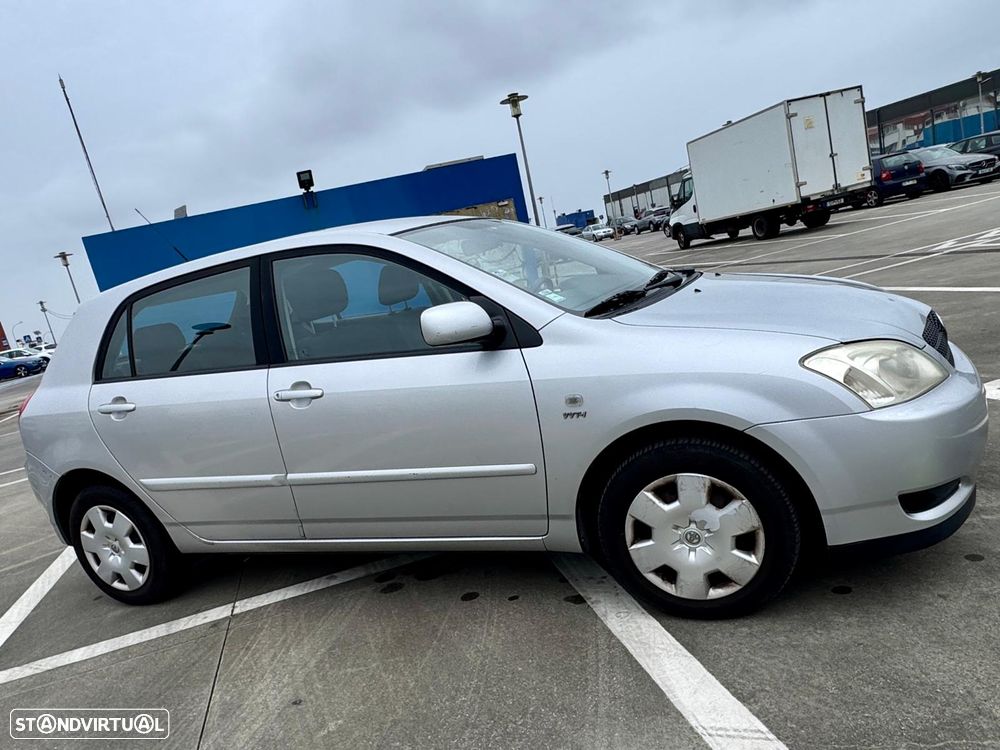 Toyota Corolla 1.4 SE - 2