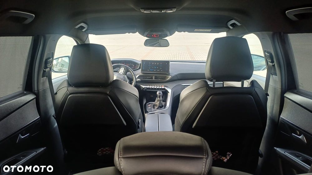 Peugeot 5008 - 12