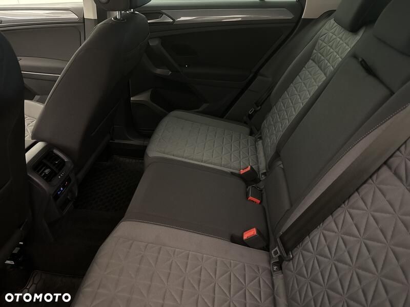 Volkswagen Tiguan 2.0 TSI 4Mot Life DSG - 20