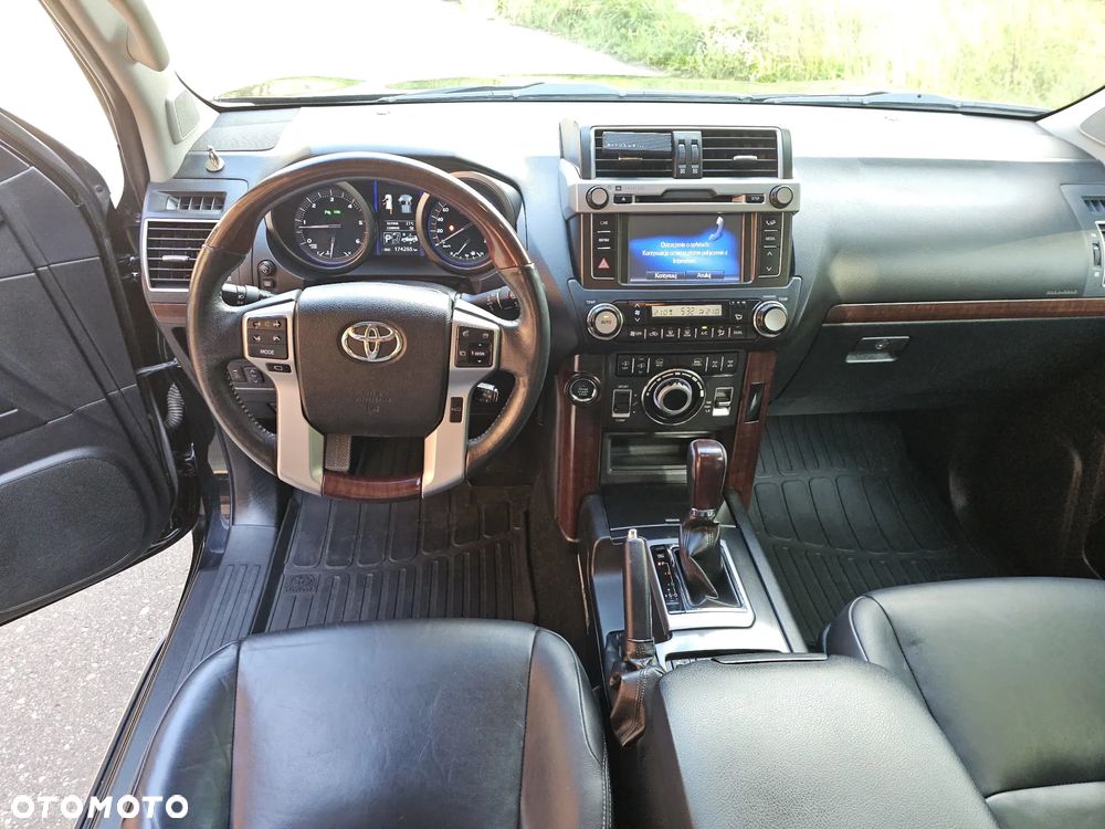 Toyota Land Cruiser LC 3.0 D-4D Executive - 6