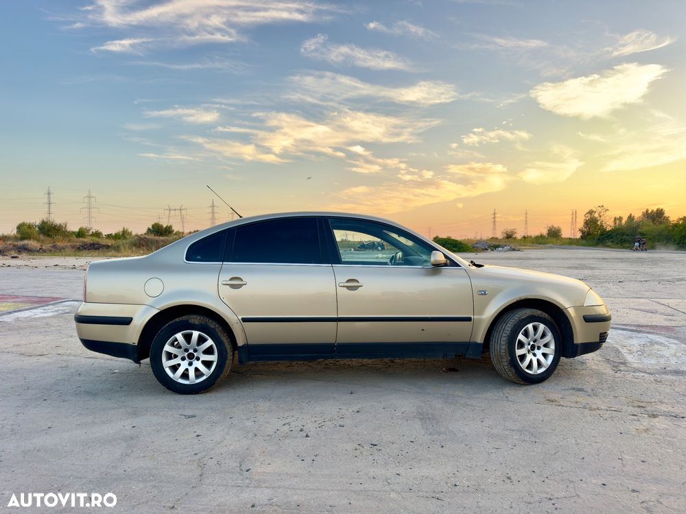 Volkswagen Passat 1.9TD 4Motion Trendline - 12