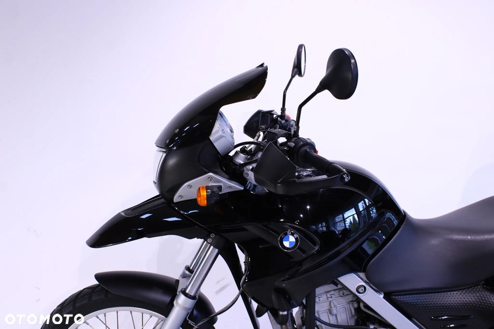 BMW F - 10