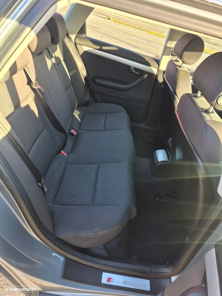 Audi A4 Avant 2.0 TDI DPF S line Sport Pack (plus) - 19