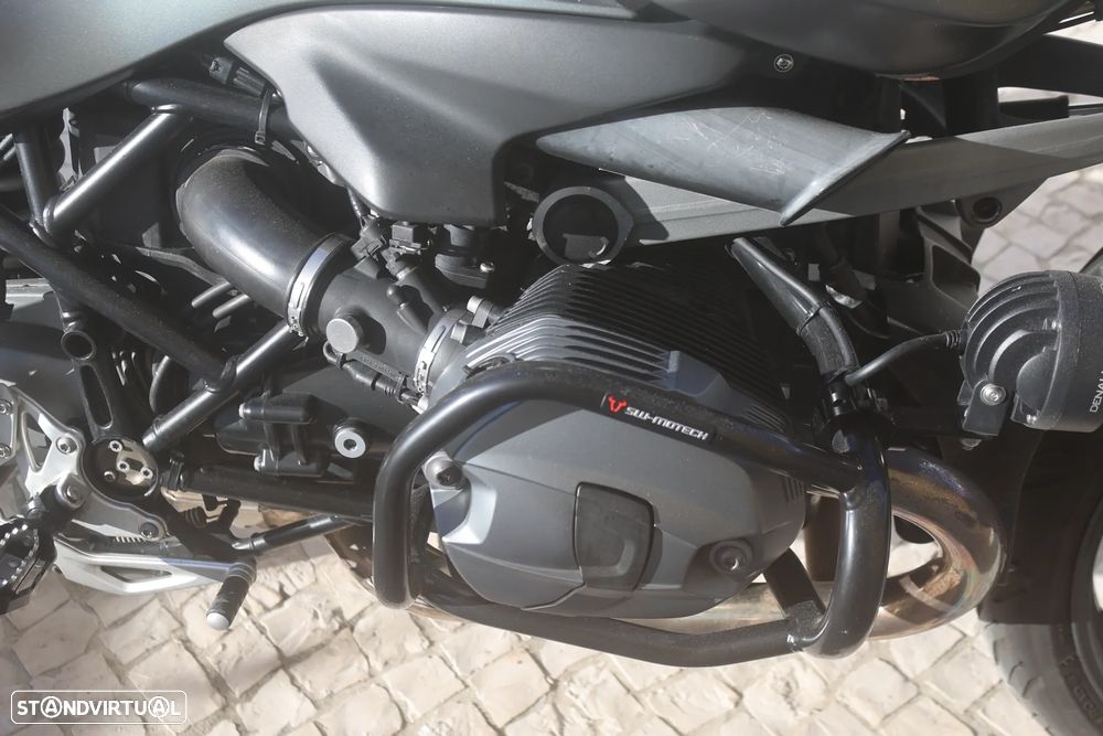 BMW R 1200 R 0400 - 7