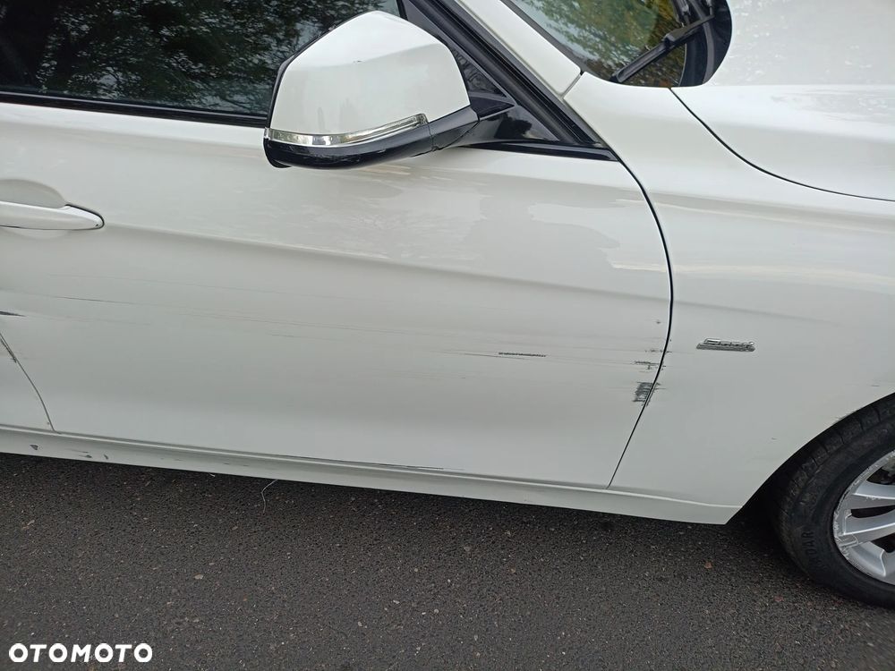 BMW Seria 3 318i Advantage - 8