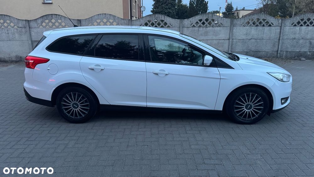 Ford Focus 1.6 TDCi Trend - 4