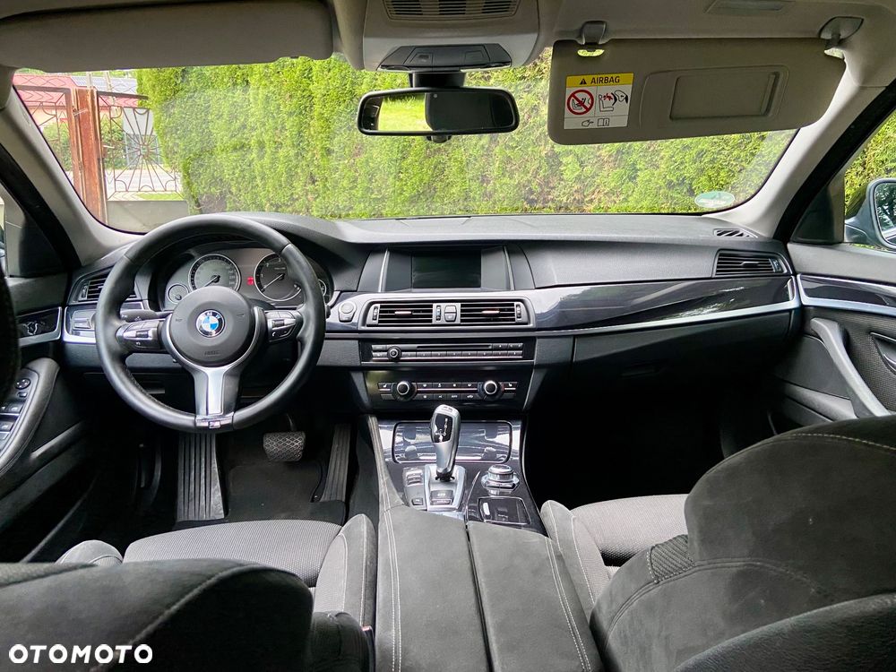BMW Seria 5 520d - 15