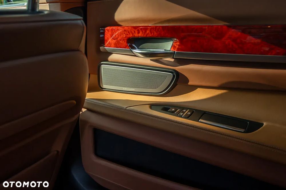 BMW-ALPINA B7 Bi-Turbo Switch-Tronic Allrad Langversion - 21