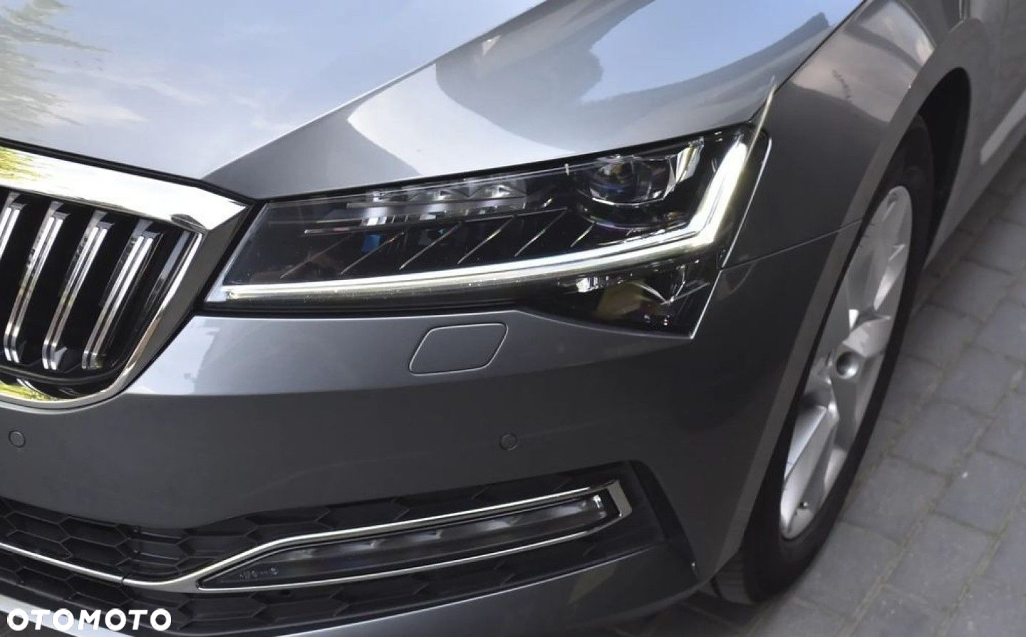 Skoda Superb 2.0 TDI DSG Style - 21