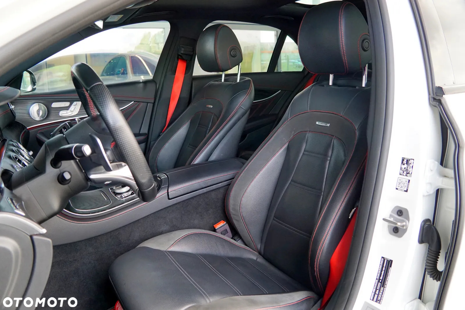 Mercedes-Benz Klasa E 53 AMG 4Matic AMG Speedshift 9G-MCT - 18