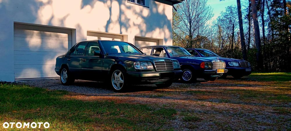 Mercedes-Benz Klasa E 300 D Turbo