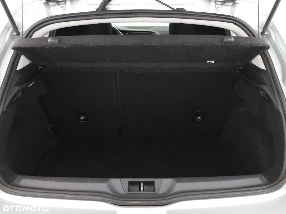 Renault Megane ENERGY TCe 100 LIFE - 16