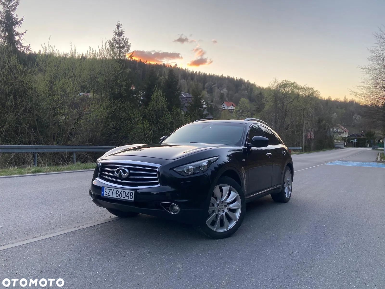 Infiniti QX70 3.7 AWD S Design - 1