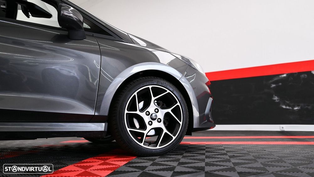Ford Fiesta 1.5 EcoBoost S&S ST X - 16