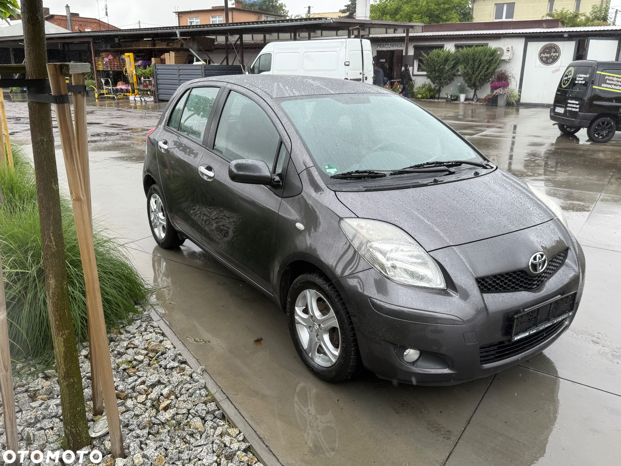 Toyota Yaris 1.0 Luna A/C - 5