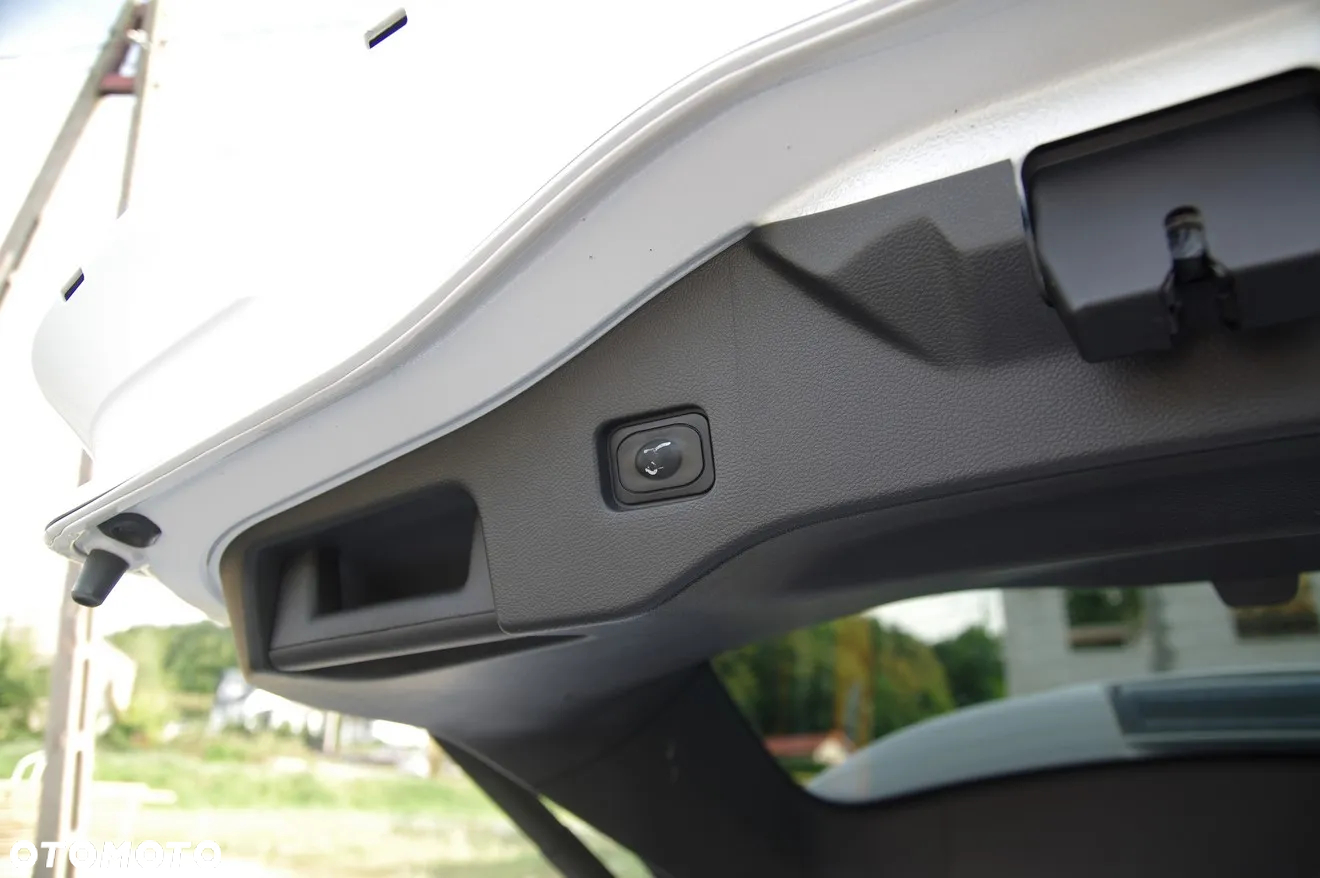 Ford Mondeo 2.0 TDCi Bi-Turbo ST-Line X PowerShift - 22